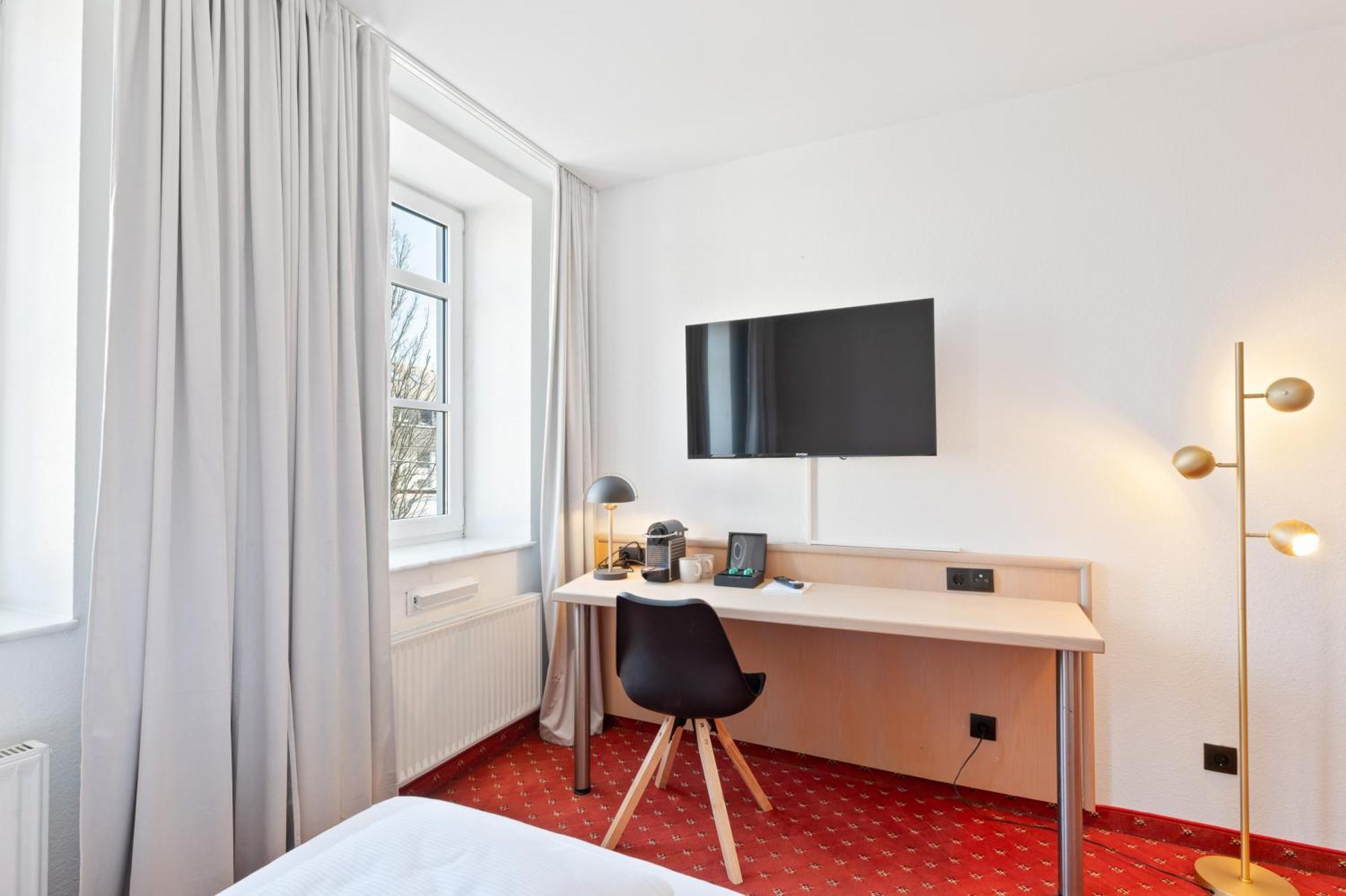 Steiners Hotel Airport-Messe Stuttgart Bagian luar foto
