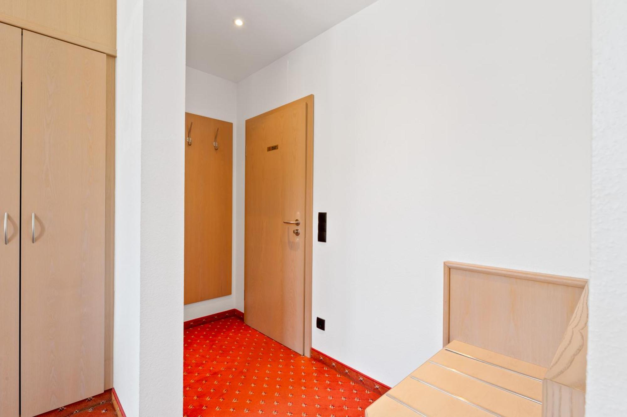 Steiners Hotel Airport-Messe Stuttgart Bagian luar foto