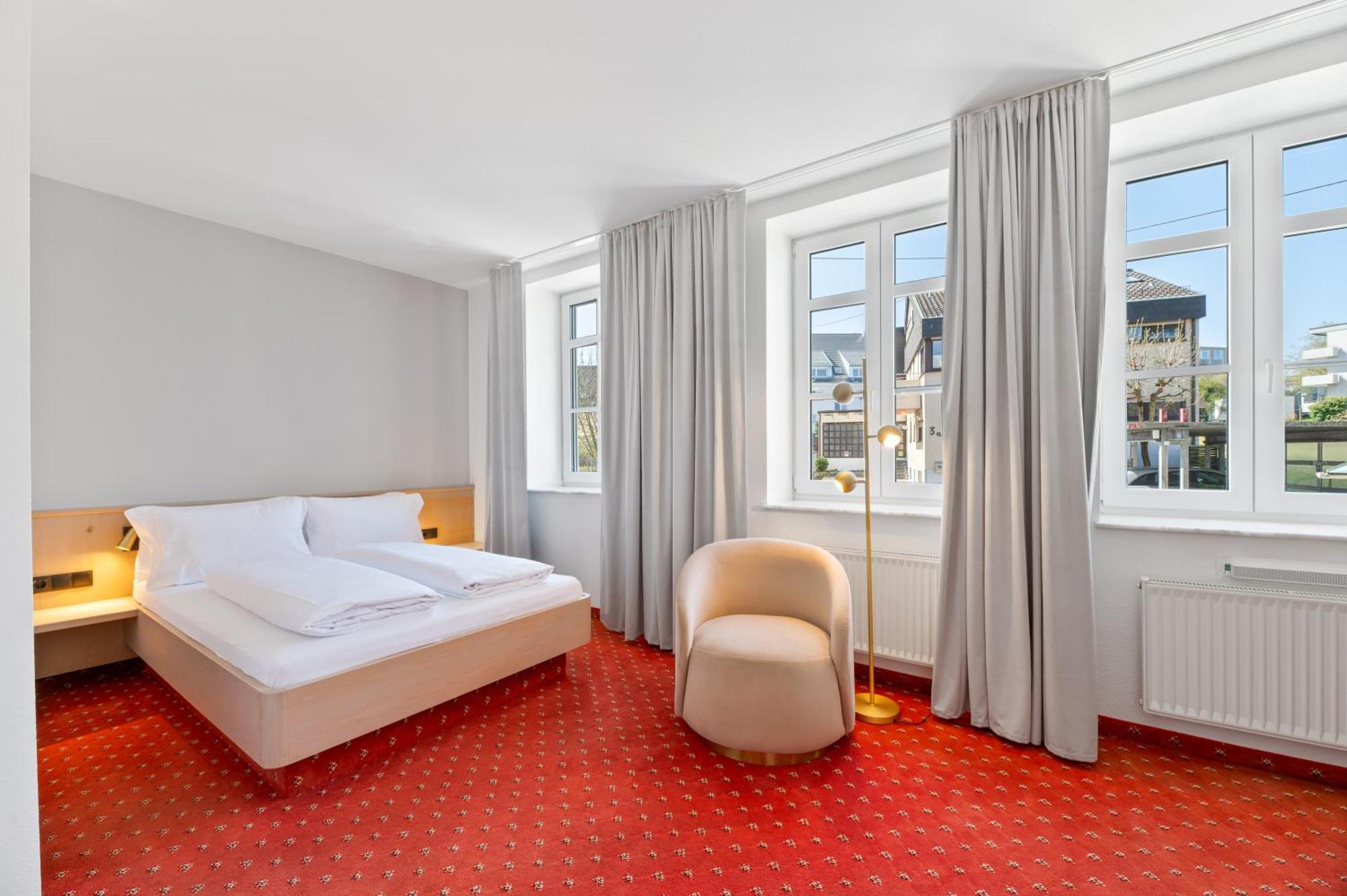 Steiners Hotel Airport-Messe Stuttgart Bagian luar foto